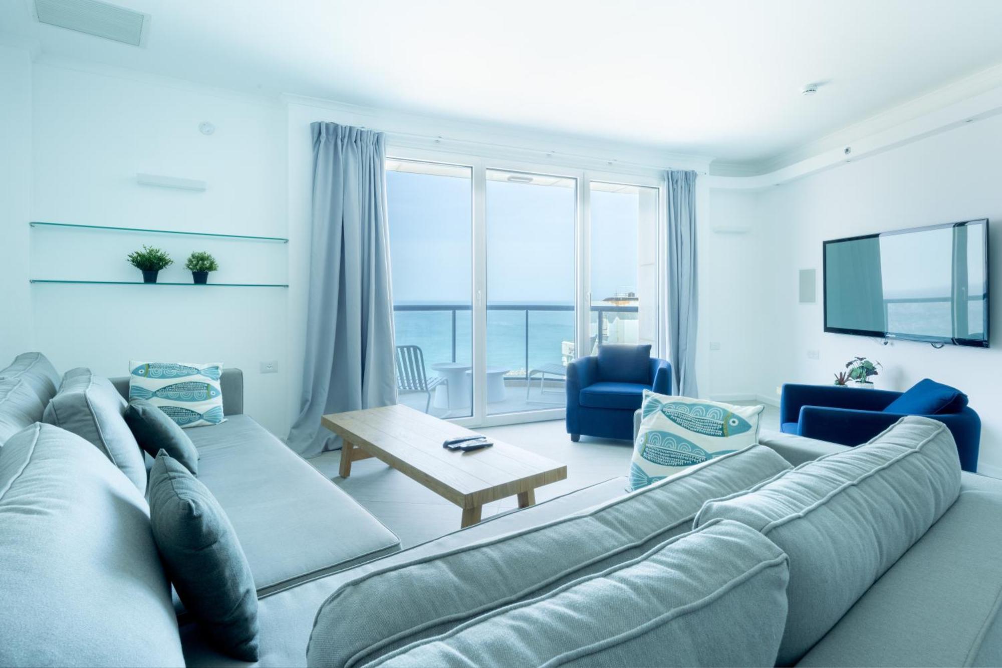Superb Beachfront Apartments With Shelter By Sea N' Rent Tel Aviv Ngoại thất bức ảnh