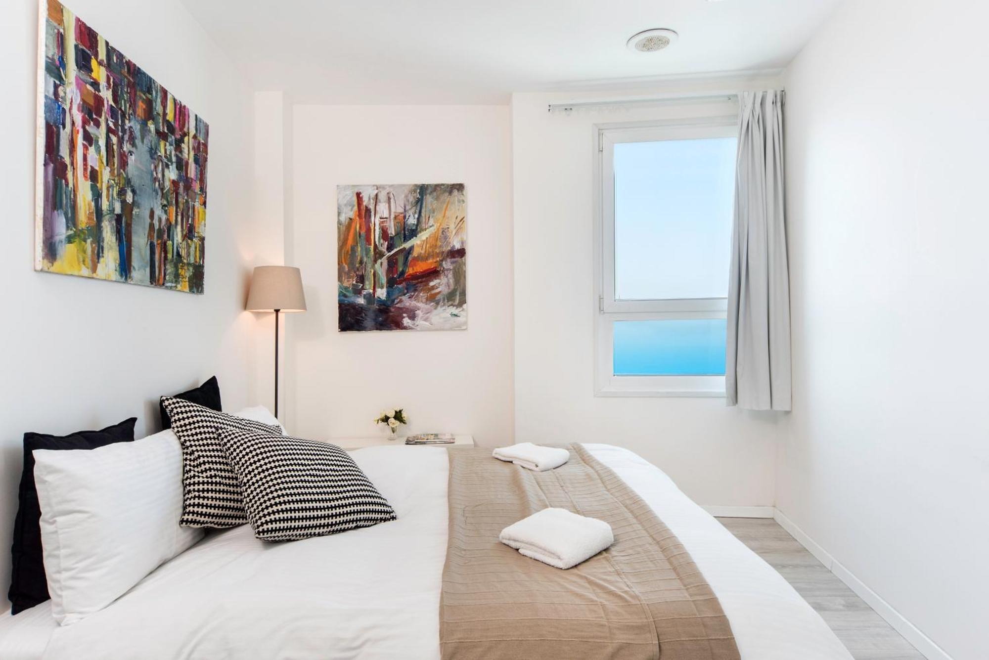 Superb Beachfront Apartments With Shelter By Sea N' Rent Tel Aviv Phòng bức ảnh